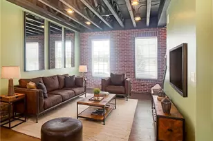 9596 Tahoe Dr, Centerville, OH 45458 - Photo 2