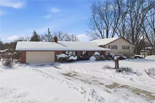 7660 W Von Dette Cir, Dayton, OH 45459 - Photo 2