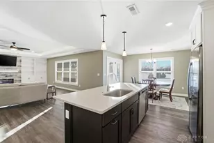 1008 Plymouth Ct, Troy, OH 45373 - Photo 10