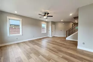 2721 Terraceview Cir, Beavercreek, OH 45431 - Photo 10
