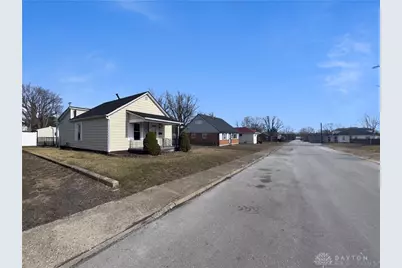 932 Brook Street, Piqua, OH 45356 - Photo 2