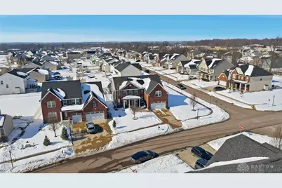 1433 Senna Street, Tipp City, OH 45371 - Photo 2