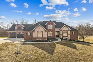 8428 Erickson Ct, Waynesville, OH 45068 - Photo 1