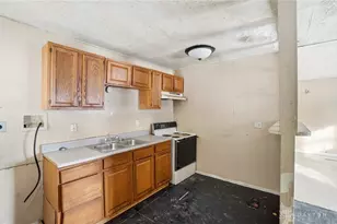 5147 Whaley Dr, Dayton, OH 45417 - Photo 12