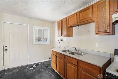 5147 Whaley Drive, Dayton, OH 45417 - Photo 14