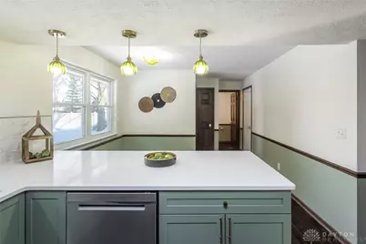 1070 Green Timber Trail, Dayton, OH 45458 - Photo 8