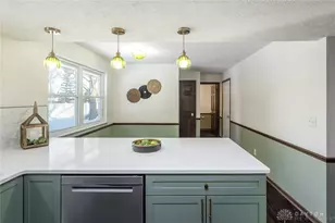 1070 Green Timber Trail, Dayton, OH 45458 - Photo 8