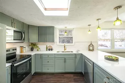 1070 Green Timber Trail, Dayton, OH 45458 - Photo 6