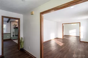 1070 Green Timber Trail, Dayton, OH 45458 - Photo 2