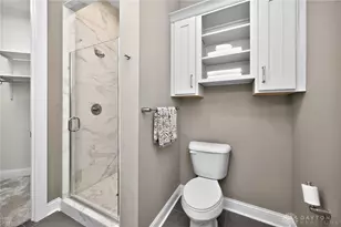 220 Vintage Club Dr, Cincinnati, OH 45249 - Photo 22