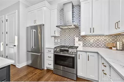 220 Vintage Club Drive #104, Cincinnati, OH 45249 - Photo 16