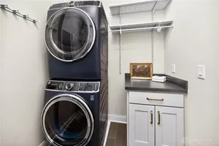 220 Vintage Club Dr, Cincinnati, OH 45249 - Photo 30