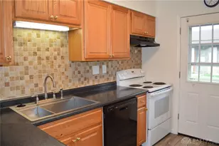 8338 Woodgrove Ct, Washington Twp, OH 45458 - Photo 6