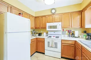 8319 Leisure Dr, Dayton, OH 45458 - Photo 12