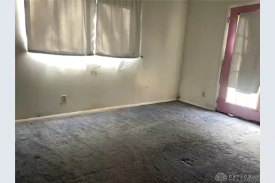 2009 Hazel Avenue, Dayton, OH 45420 - Photo 8