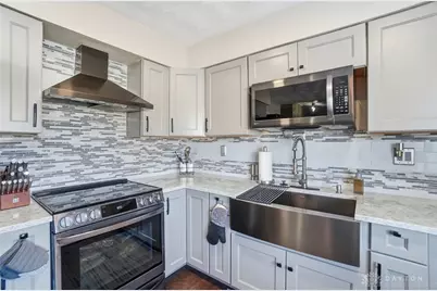 5894 Jassamine Drive, Dayton, OH 45449 - Photo 10