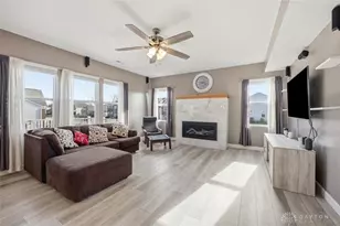 1842 Greentree Meadows Dr, Lebanon, OH 45036 - Photo 4