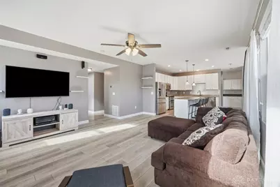 1842 Greentree Meadows Drive, Lebanon, OH 45036 - Photo 6