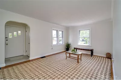 561 Kling Drive, Dayton, OH 45419 - Photo 6