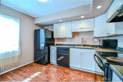 3268 Gambit Square, Dayton, OH 45449 - Photo 6