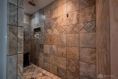 1316 Middletown Eaton Road, Middletown, OH 45042 - Photo 16