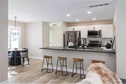 925 Ashcreek Drive, Dayton, OH 45458 - Photo 12