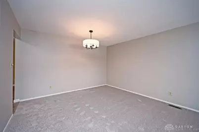 615 Bendwood Way, Beavercreek, OH 45430 - Photo 12