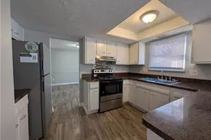 2716 Hemphill Rd, Dayton, OH 45440 - Photo 10