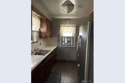 425 Elmhurst Road, Dayton, OH 45417 - Photo 6