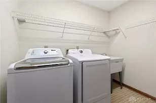 4485 Sentry Hill Ct, Beavercreek, OH 45440 - Photo 38