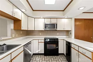 4485 Sentry Hill Ct, Beavercreek, OH 45440 - Photo 22