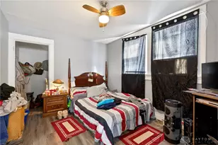 1042 Shakespeare Ave, Dayton, OH 45402 - Photo 22