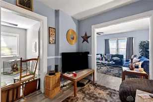 1042 Shakespeare Ave, Dayton, OH 45402 - Photo 14