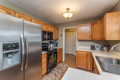 320 Sagebrush Drive, Englewood, OH 45315 - Photo 10