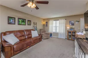 320 Sagebrush Dr, Englewood, OH 45315 - Photo 6