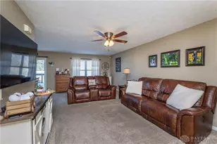 320 Sagebrush Dr, Englewood, OH 45315 - Photo 8