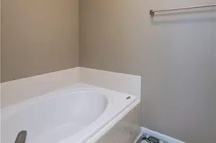 320 Sagebrush Dr, Englewood, OH 45315 - Photo 24