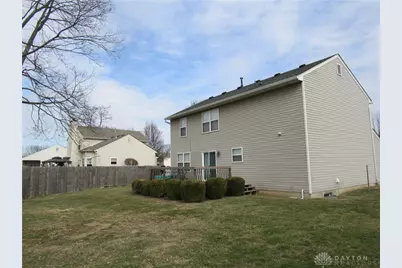 320 Sagebrush Drive, Englewood, OH 45315 - Photo 4