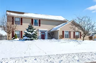 1102 Lord Fitzwalter Dr, Miamisburg, OH 45342 - Photo 2