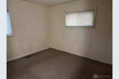 345 Murchison Lane, Dayton, OH 45431 - Photo 8