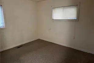 345 Murchison Ln, Dayton, OH 45431 - Photo 8