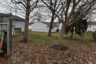 345 Murchison Ln, Dayton, OH 45431 - Photo 10