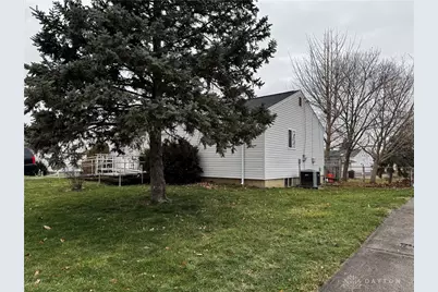 345 Murchison Lane, Dayton, OH 45431 - Photo 2