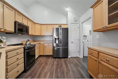 2016 Wentworth Village Drive, Bellbrook, OH 45305 - Photo 20