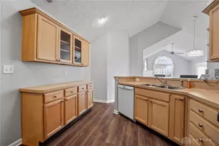 2016 Wentworth Village Dr, Bellbrook, OH 45305 - Photo 22