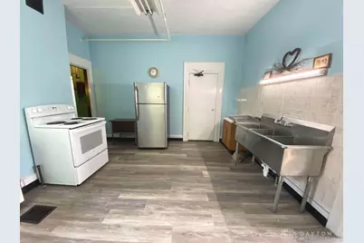 1215 E High Street, Springfield, OH 45505 - Photo 18