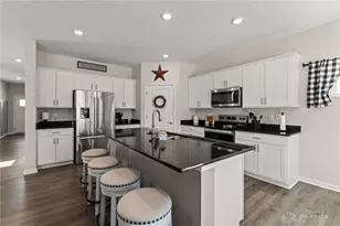 7943 Parsley Pl, Clayton, OH 45315 - Photo 4