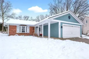 2243 Pin Oak Ct, Miamisburg, OH 45342 - Photo 2