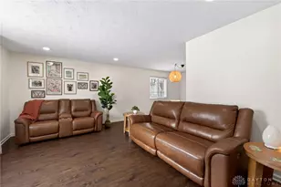 2243 Pin Oak Ct, Miamisburg, OH 45342 - Photo 4