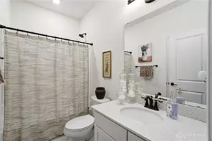 3318 Heatherstone Dr, Troy, OH 45373 - Photo 30